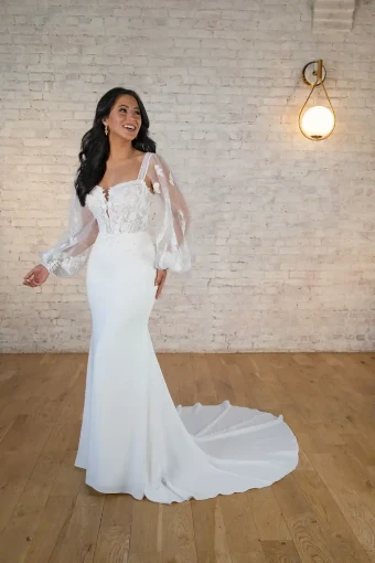 Essense of Australia 7675 #0 default (PI-PL) Pure Ivory Gown w Porcelain Tulle Plunge thumbnail