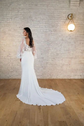 Essense of Australia 7675 #1 (PI-PL) Pure Ivory Gown w Porcelain Tulle Plunge thumbnail