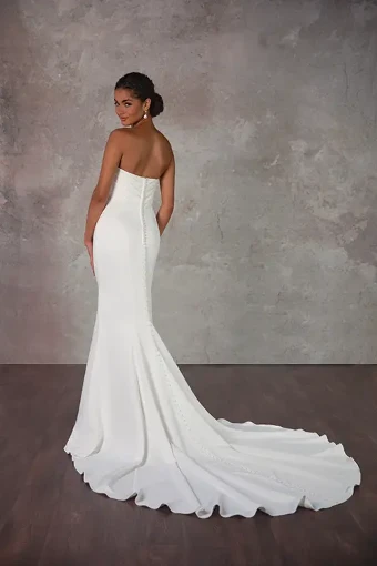 Essense of Australia D4193 #1 thumbnail