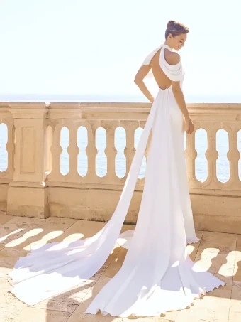Pronovias Elvinia #1 default thumbnail