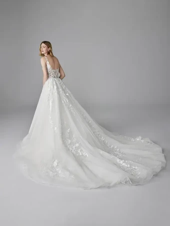 Pronovias Kamerie #0 default thumbnail