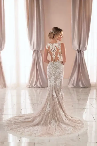Essense of Australia 6933 #1 (IVLT-PL) Ivory Lace over Latte Georgette with Porcelain Tulle Illusion thumbnail