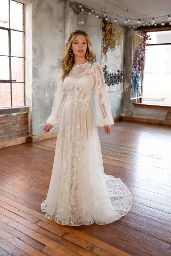 Essense of Australia WYNTER #0 default (IV-RUM) Ivory Lace and Tulle over Rum Gown thumbnail